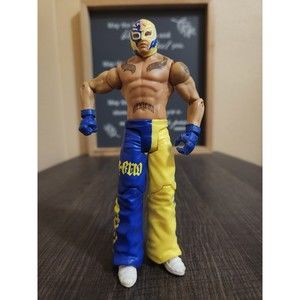 2010 Mattel WWE Superstar Match-Ups Rey Mysterio Wrestling 6" Figure ( Rare )